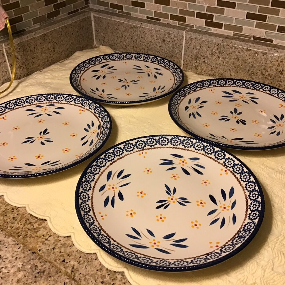 NEW Temptations 10.5" old world blue dinner plates (4) - Picture 8 of 8